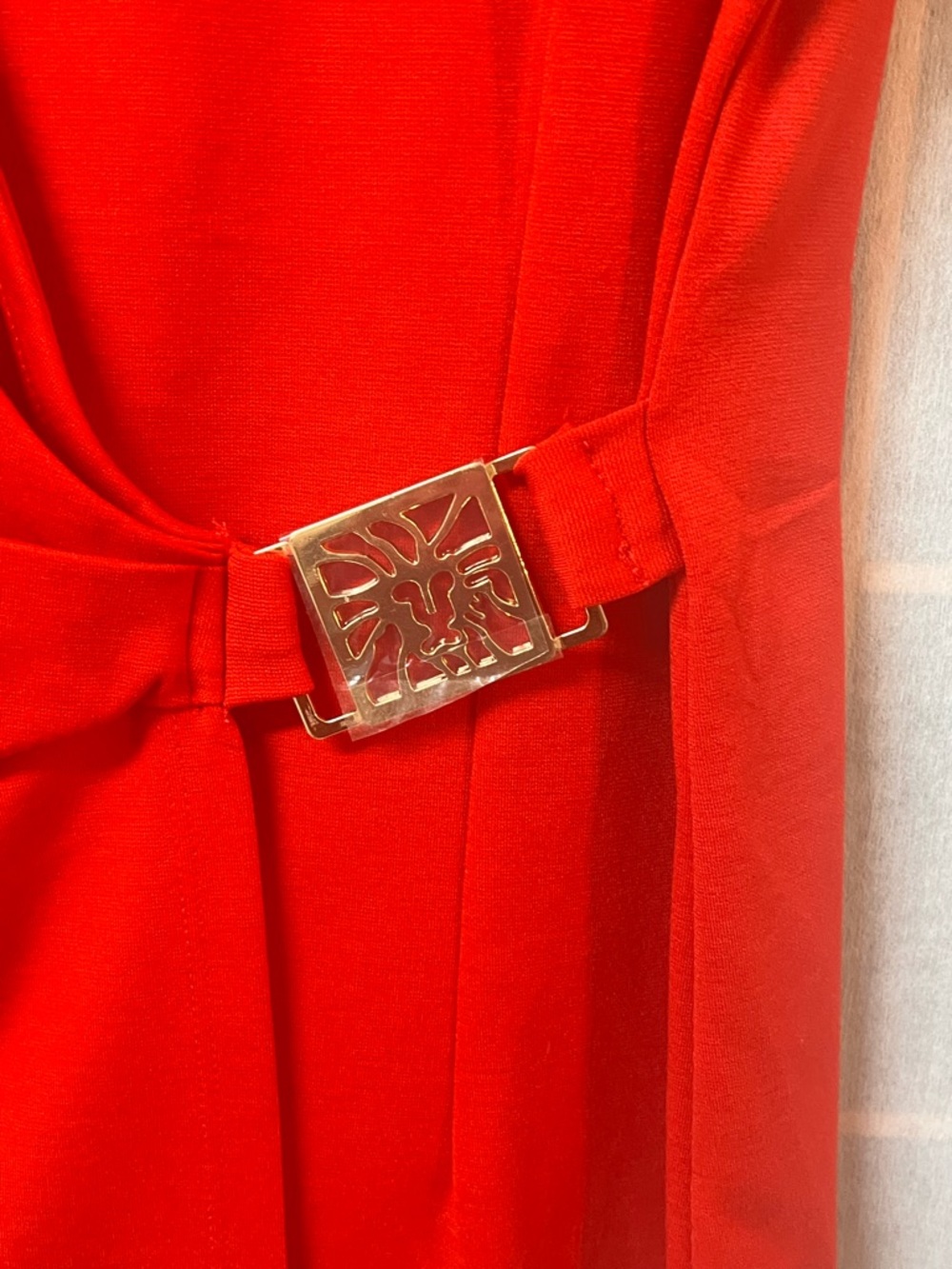 ANNE KLEIN Red Wrap Top XS NWT Gold Buckle Stretch Knit Blouse Career Classic - Picture 4 of 10